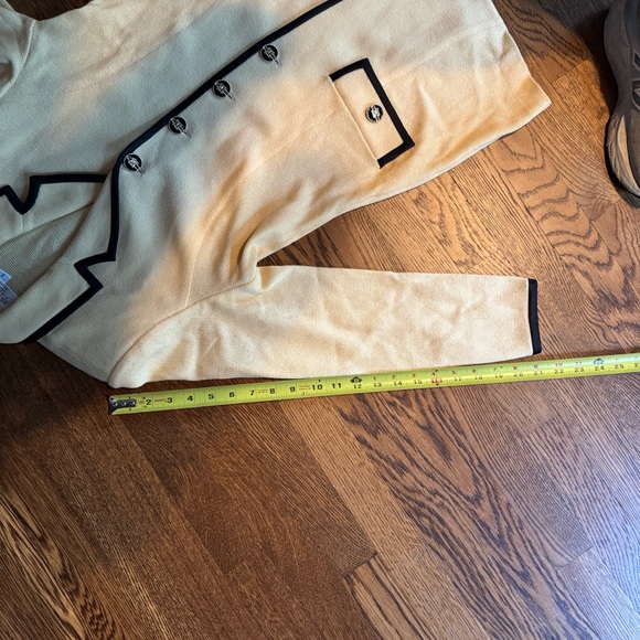 St John Collection Butter Yellow Blazer with Black Trim Sz 2 - Picture 9 of 10